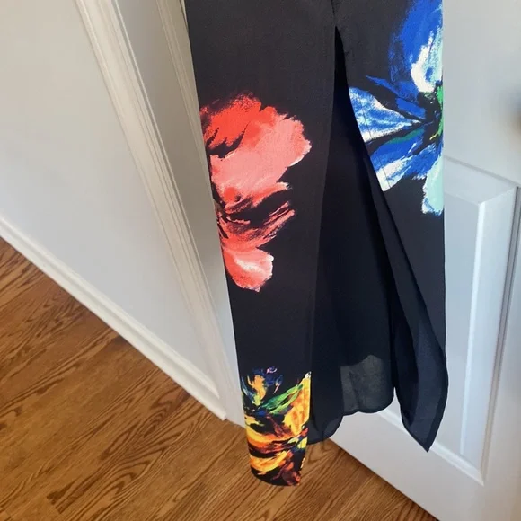 Floral Maxi Dress - Picture 4 of 7